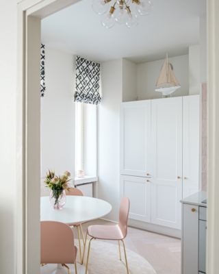 sisustussuunnittelu-yksioon-web-26 Keittiö näkymä olohuoneen puolelta.