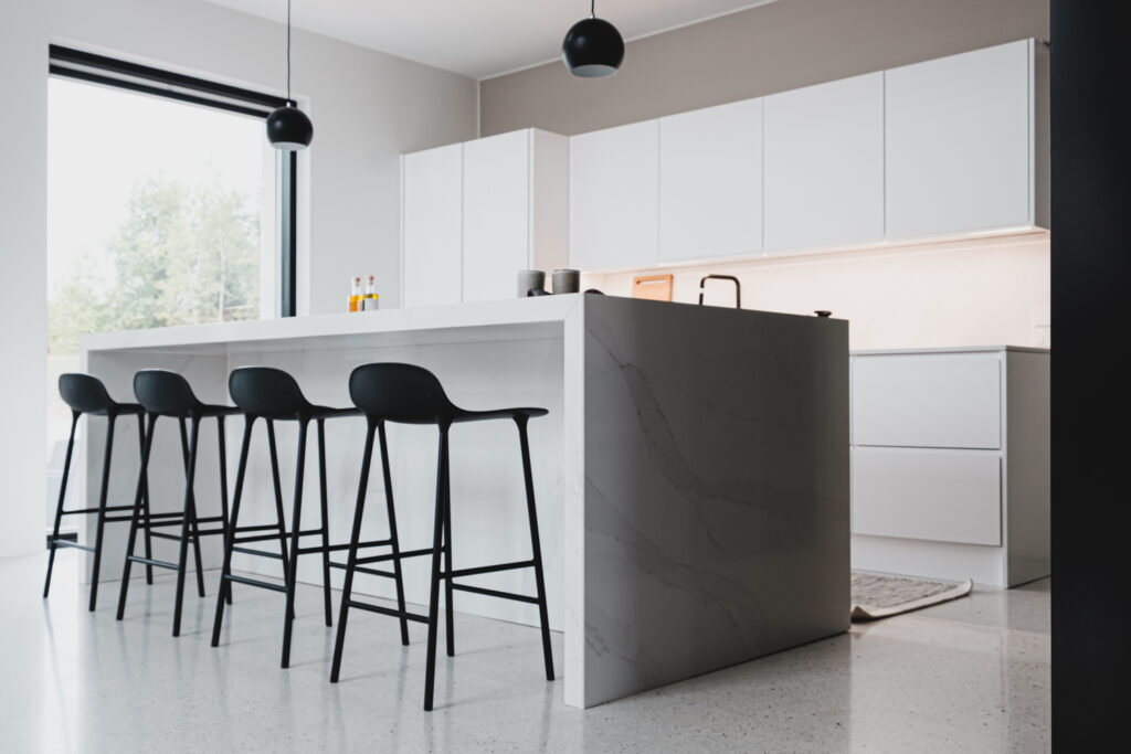 Omakotitalon sisustussuunnittelu, Nurmijärvi - Mariel Interior.