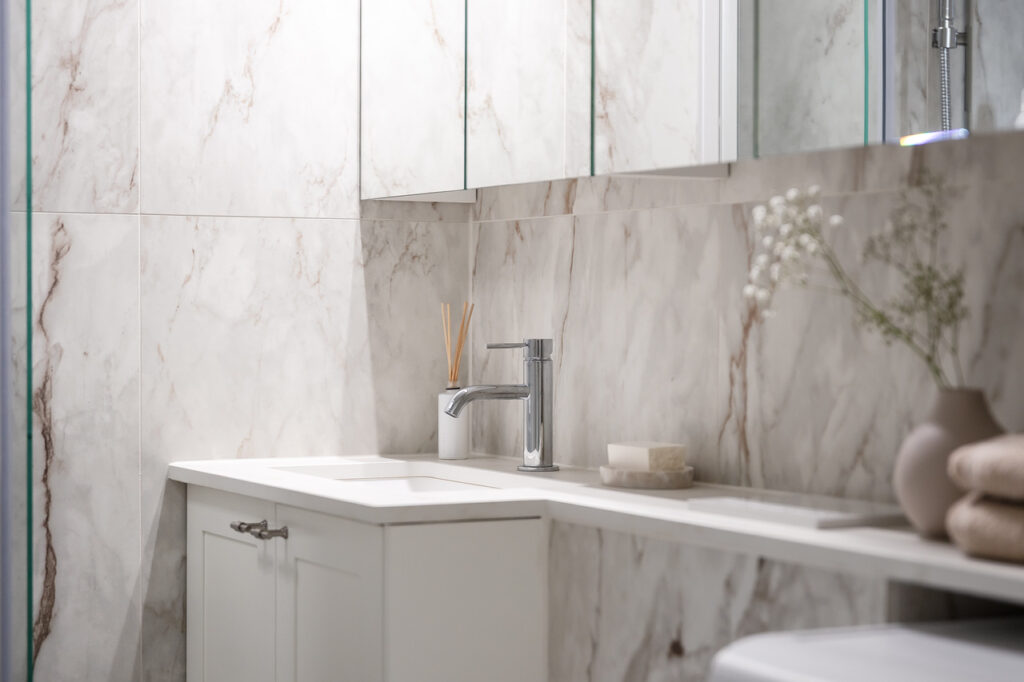 Kerrostaloyksiön remontti Töölössä – Mariel Interior.