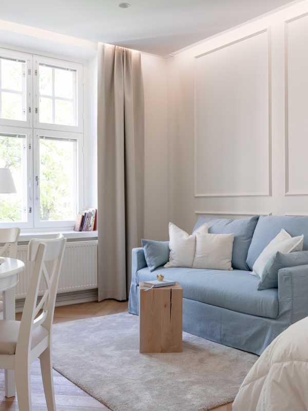 Yksion-remontti-toolo-olohuone:keittio-Mariel-Interior-4 Remontoidun yksiön olotilat.