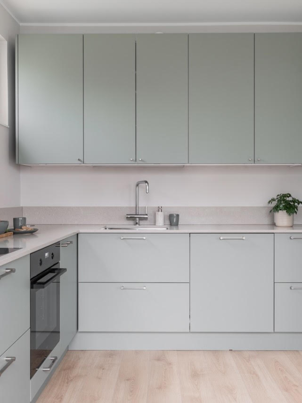 kaksion-pintaremontti-kerava-mariel-interior-keittio-3 Keittiö toisesta kulmasta.